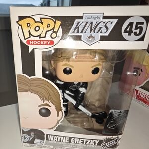 Wayne Gretzky Funko Pop Figure